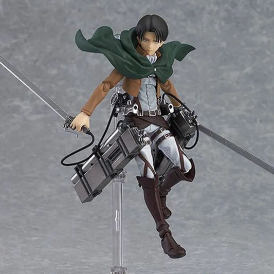 Figura di Levi Ackerman - Attacco a Titano